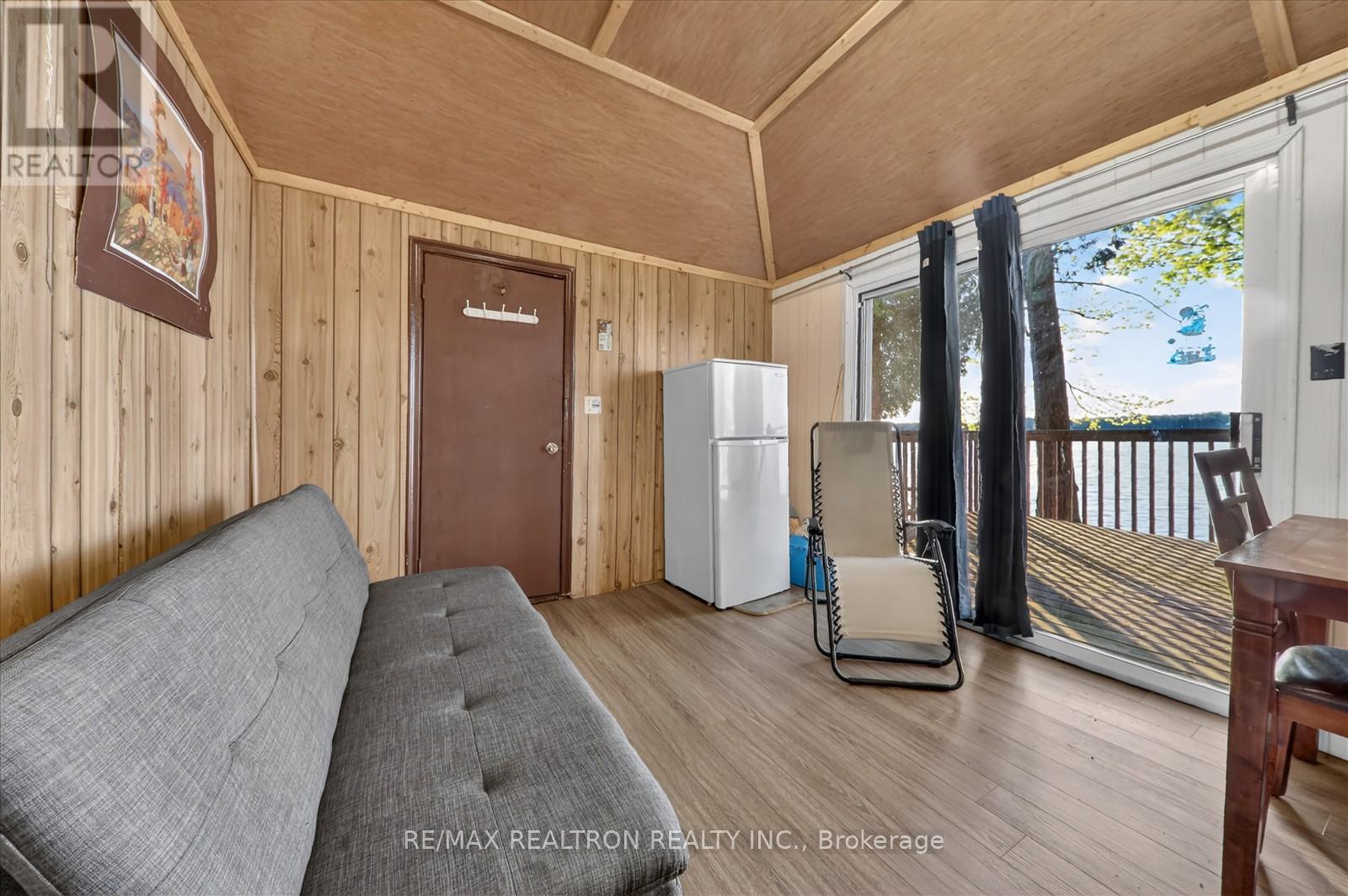 33 THISTLE DEW LANE - Image 24