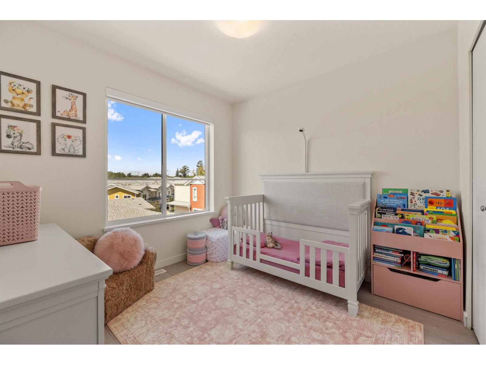 128 16561 17A AVENUE, White Rock