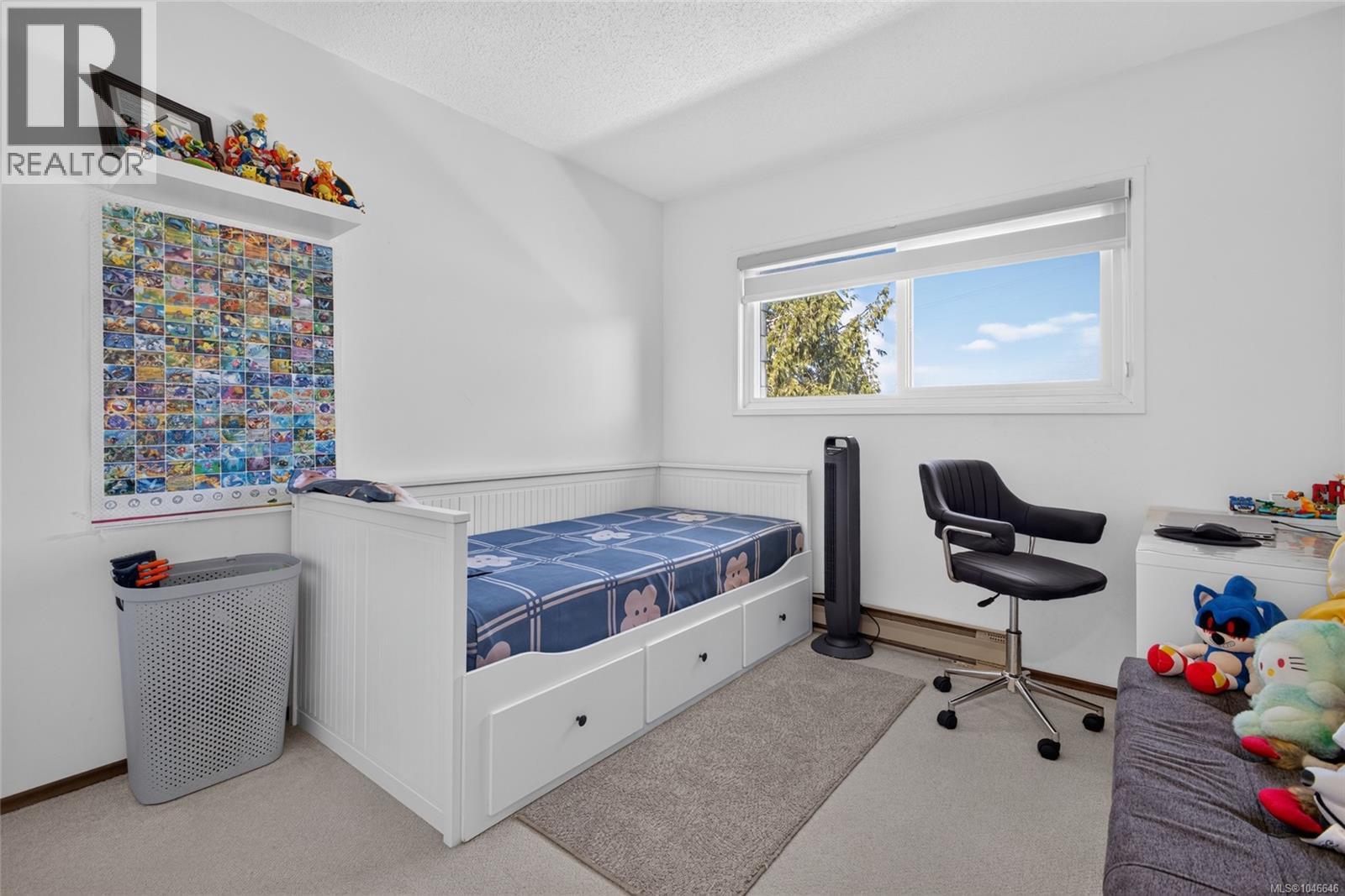 3 864 Swan Street, Saanich