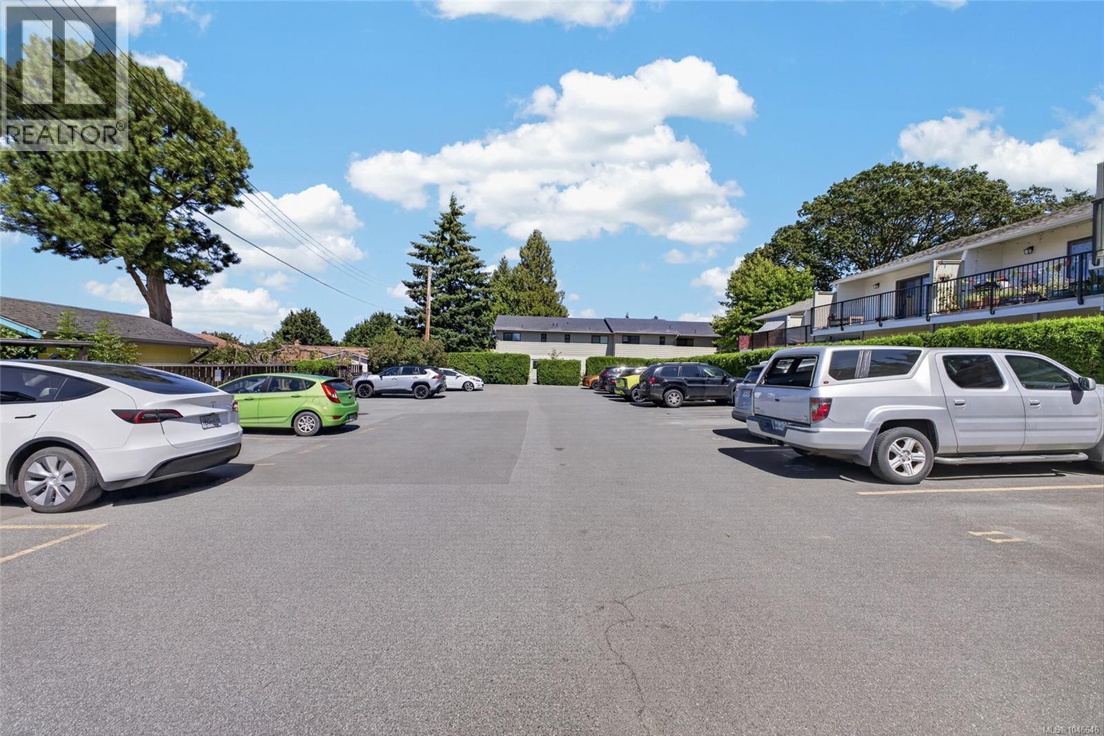 3 864 Swan Street, Saanich