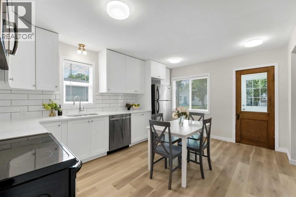 960 5 Street Southeast - Photo 7