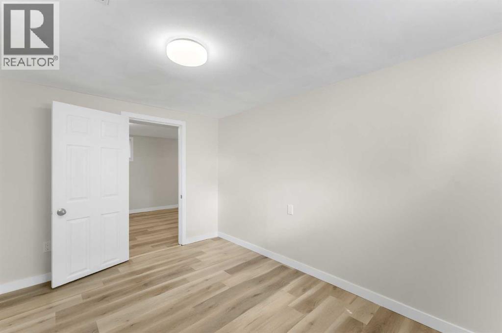 960 5 Street Southeast - Photo 29