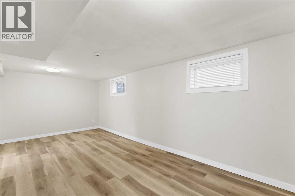 960 5 Street Southeast - Photo 24
