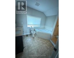 76 - 76 Spadina Road, Brampton, ON L6X4X6 Photo 10