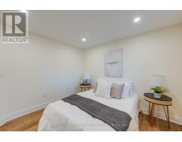 Basement - 8 Clearview Heights, Toronto, ON M6M1Z9 Photo 11