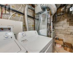 Basement - 8 Clearview Heights, Toronto, ON M6M1Z9 Photo 16