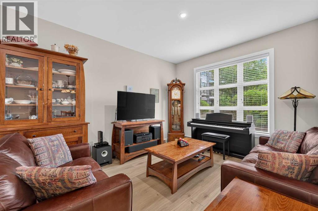 383 Smith Street Northwest - Photo 12