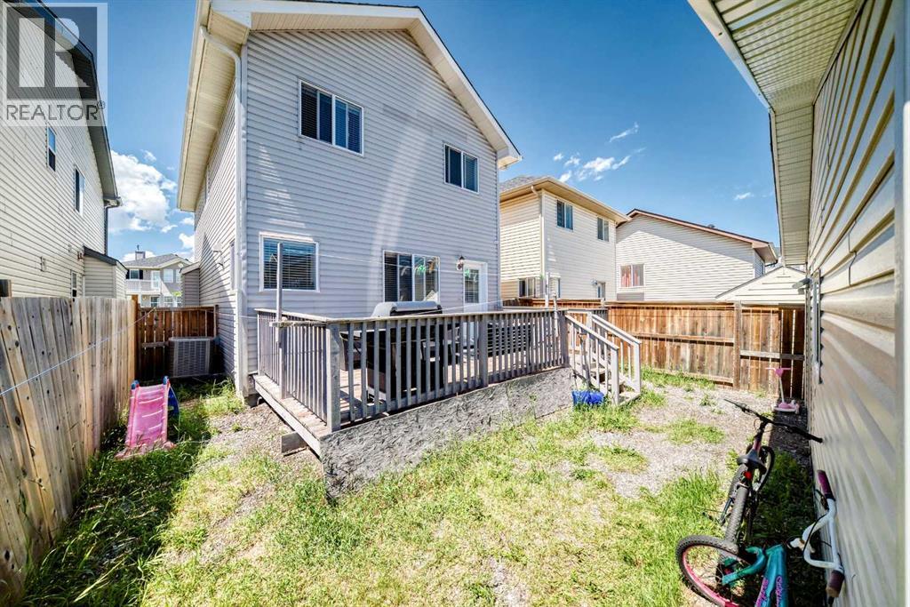 24 Taralake Road NE - 49