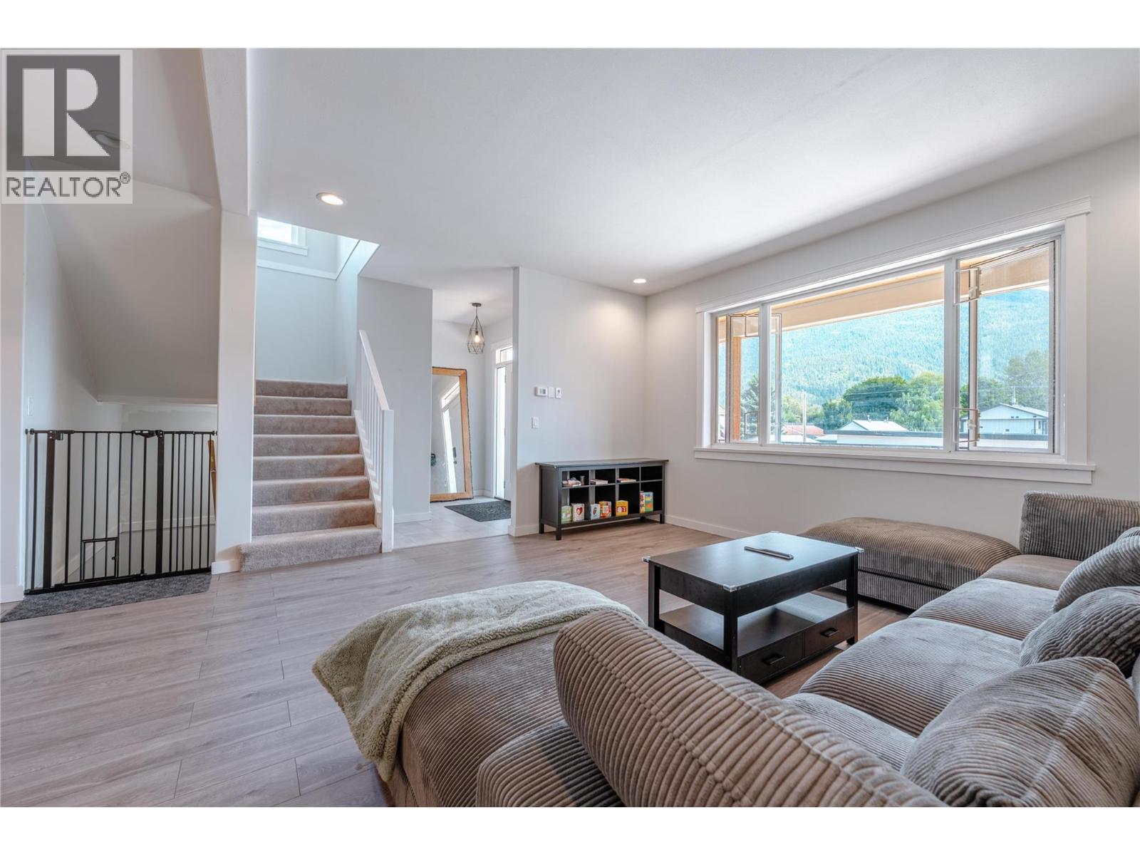 703 Center Street - 5