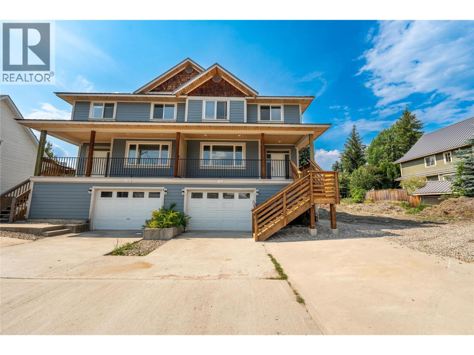 703 Center Street, Revelstoke