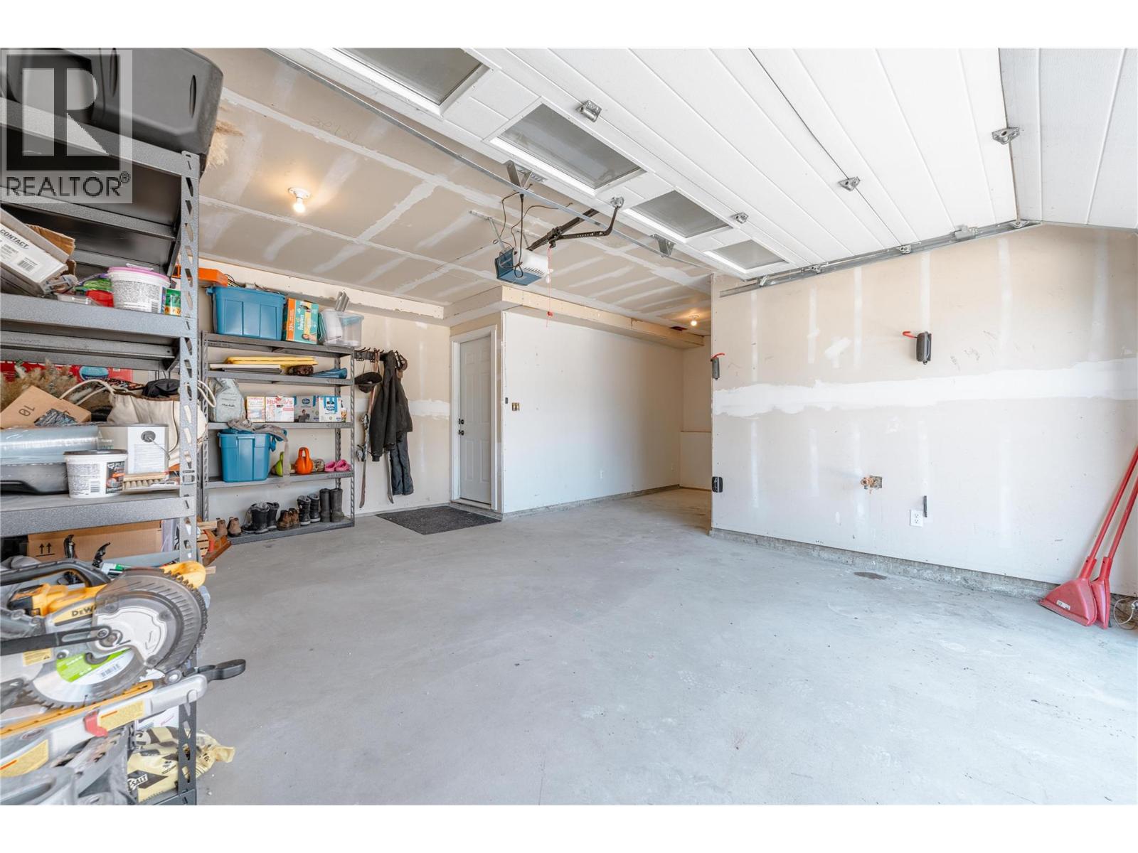 703 Center Street, Revelstoke