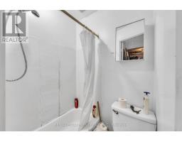Bathroom - 1367 Cannon Street E, Hamilton, ON L8H1W2 Photo 21
