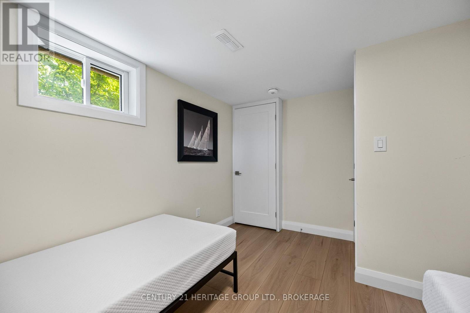 925 WOODBINE ROAD - 30