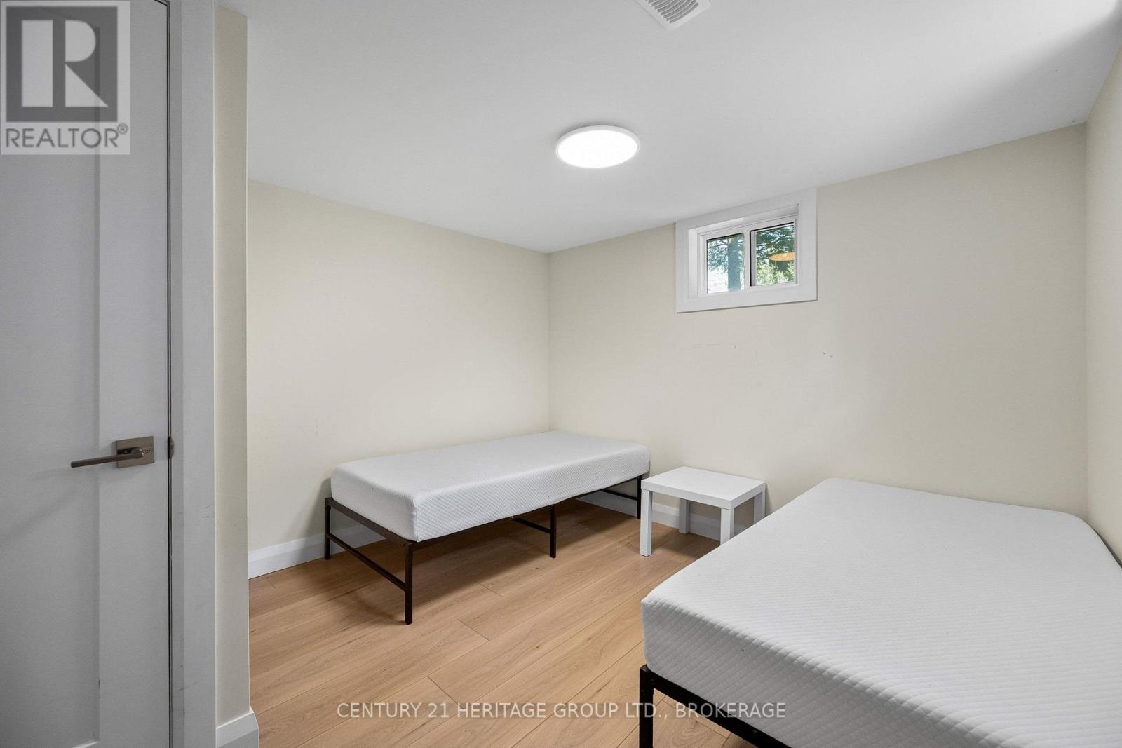 925 WOODBINE ROAD - 31