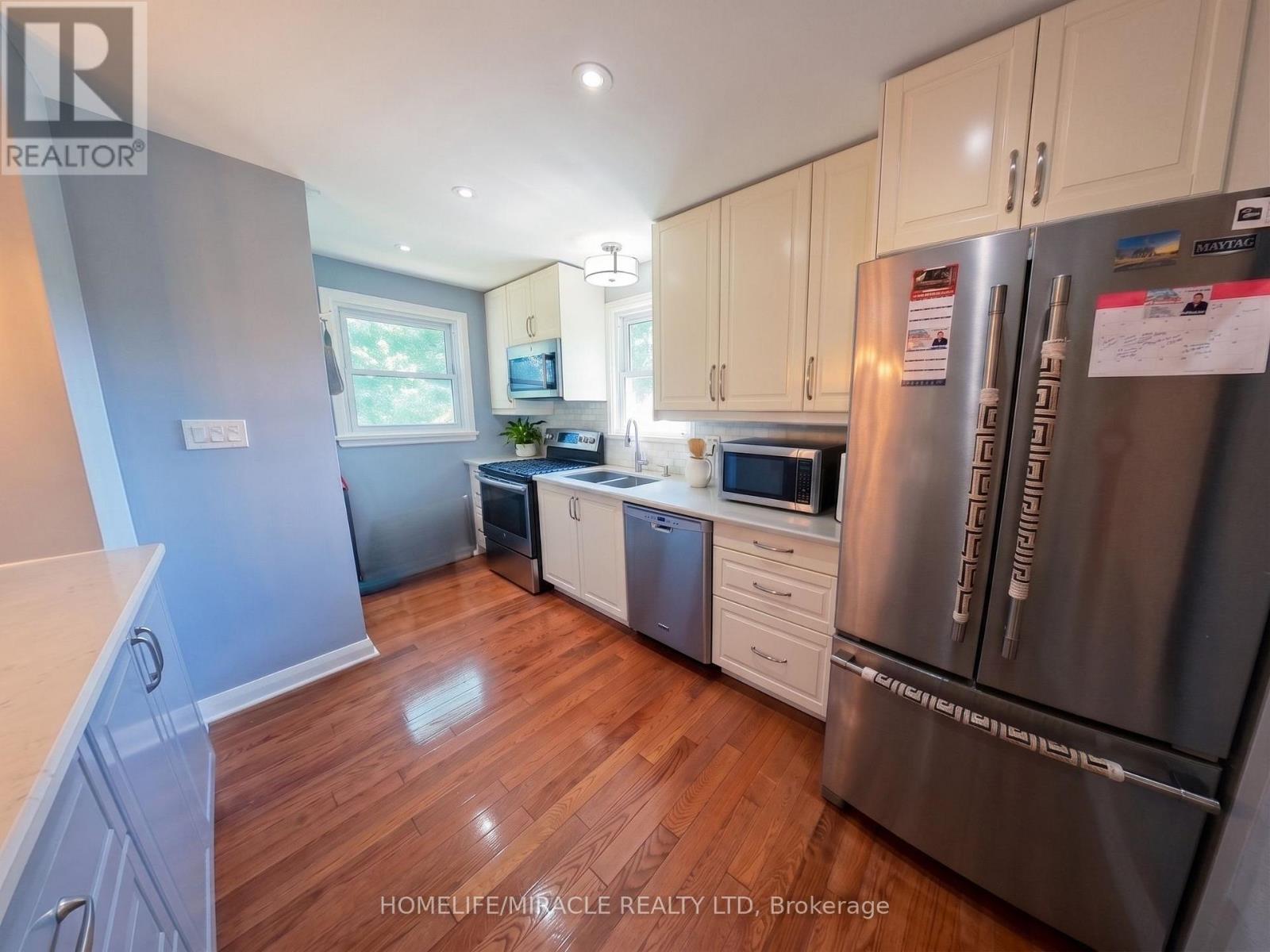 113 PONTIAC AVENUE - 10