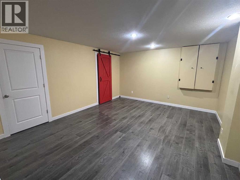 205 Silkstone Road West - Photo 29