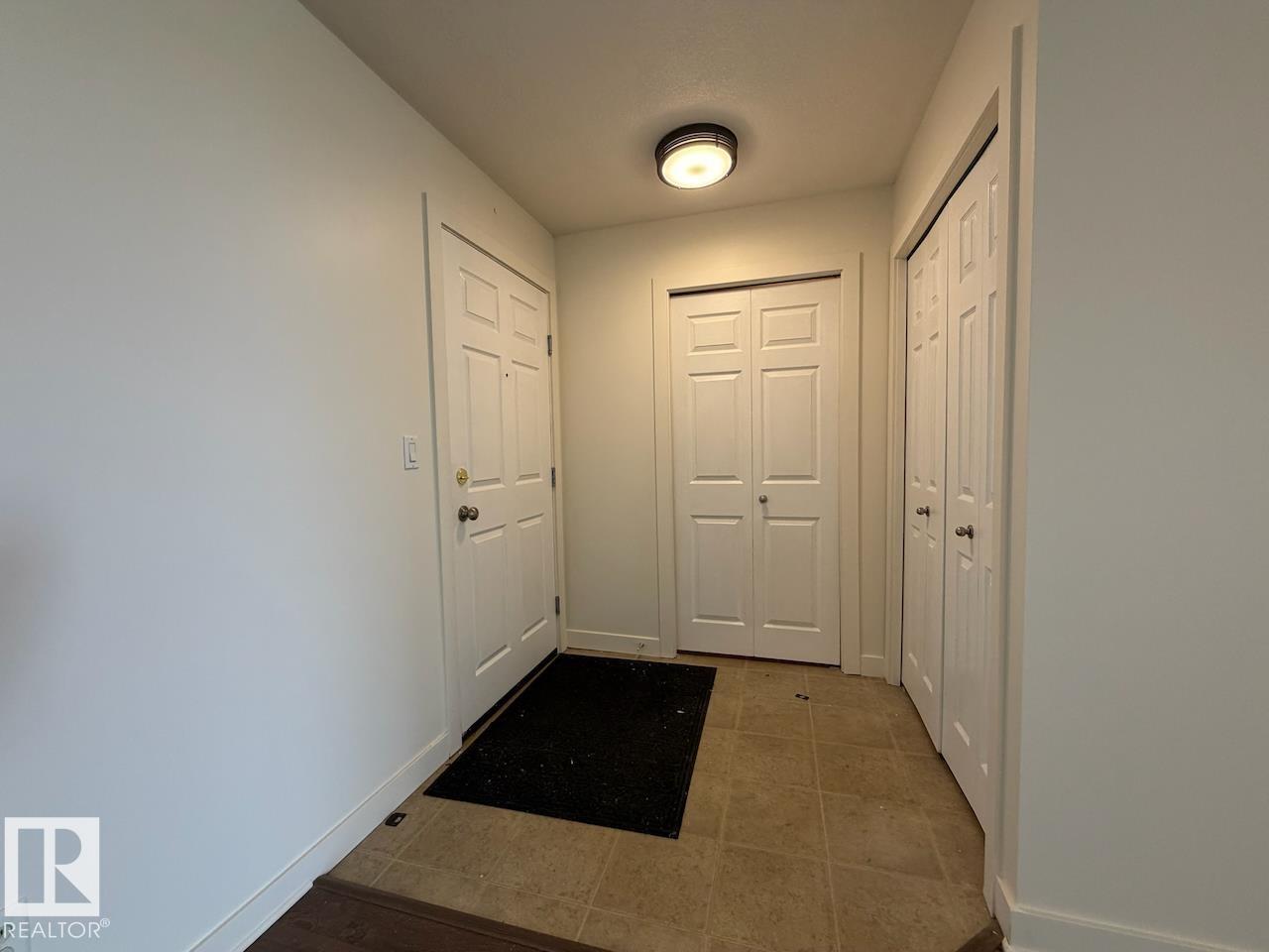 #104 920 156 ST NW, South Terwillegar, Edmonton photo 4