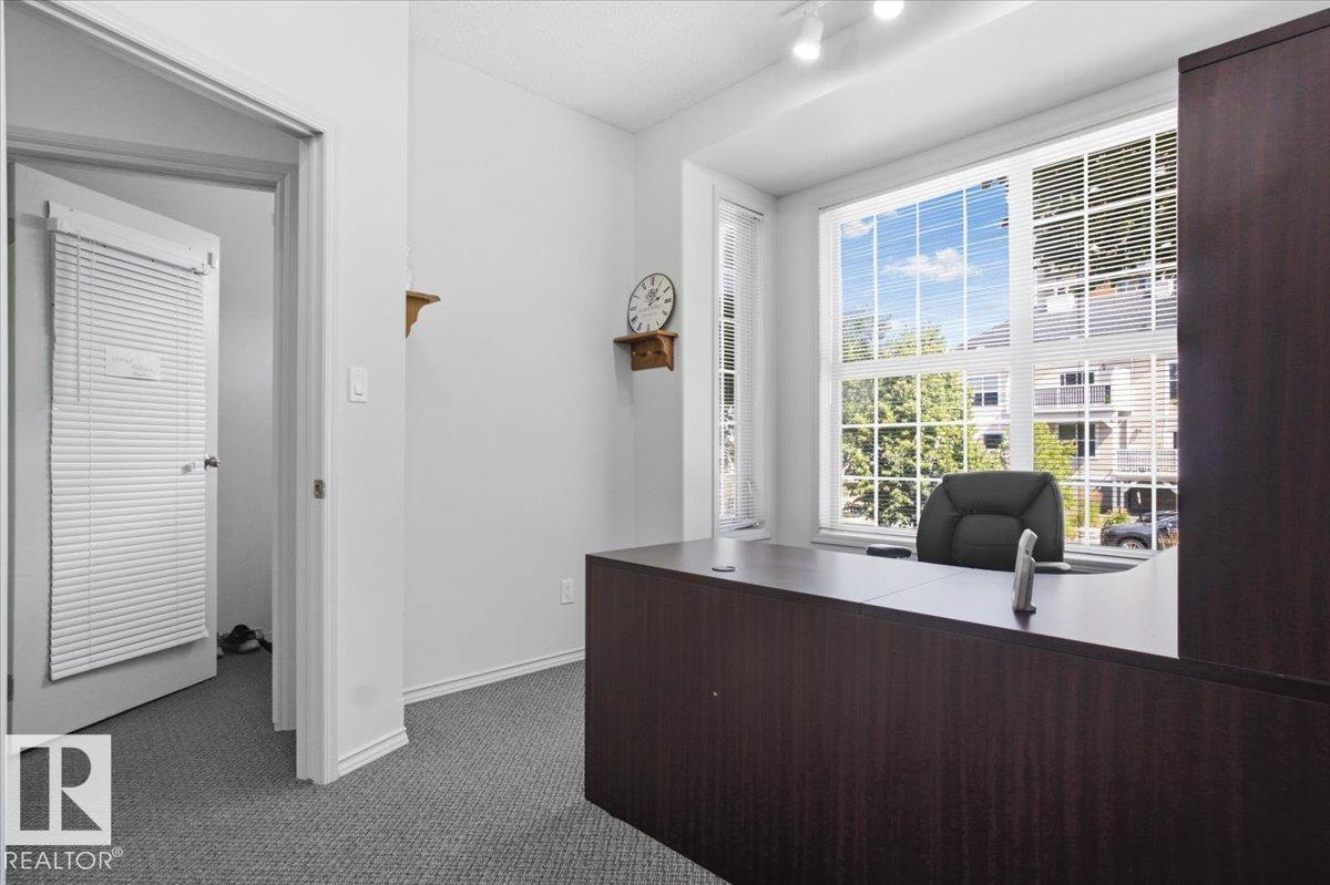 #3 10235 111 ST NW - 10