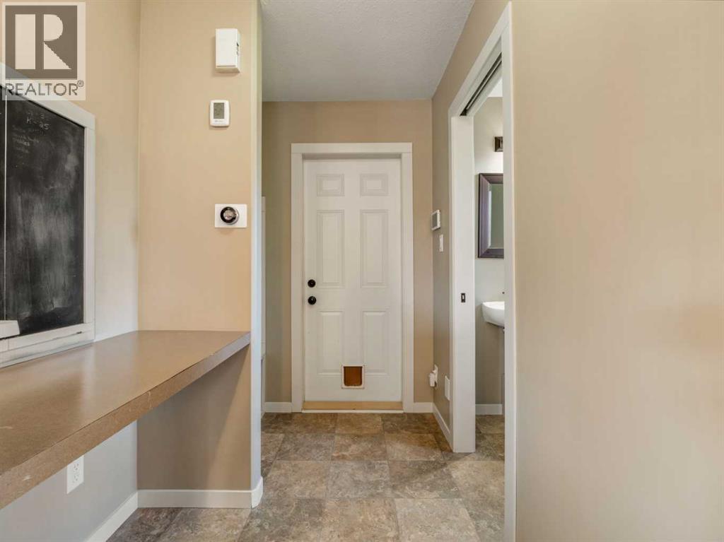 120 Mt Sundial Court West - Photo 17
