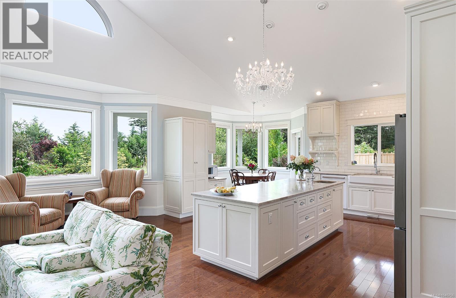 485 Southwind Rd - Image 8