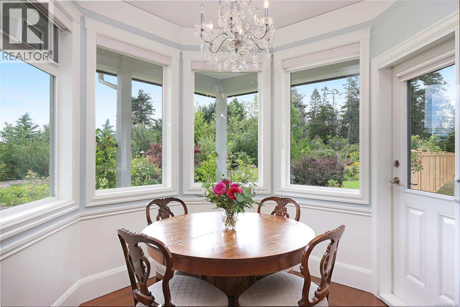 485 Southwind Rd - Image 9