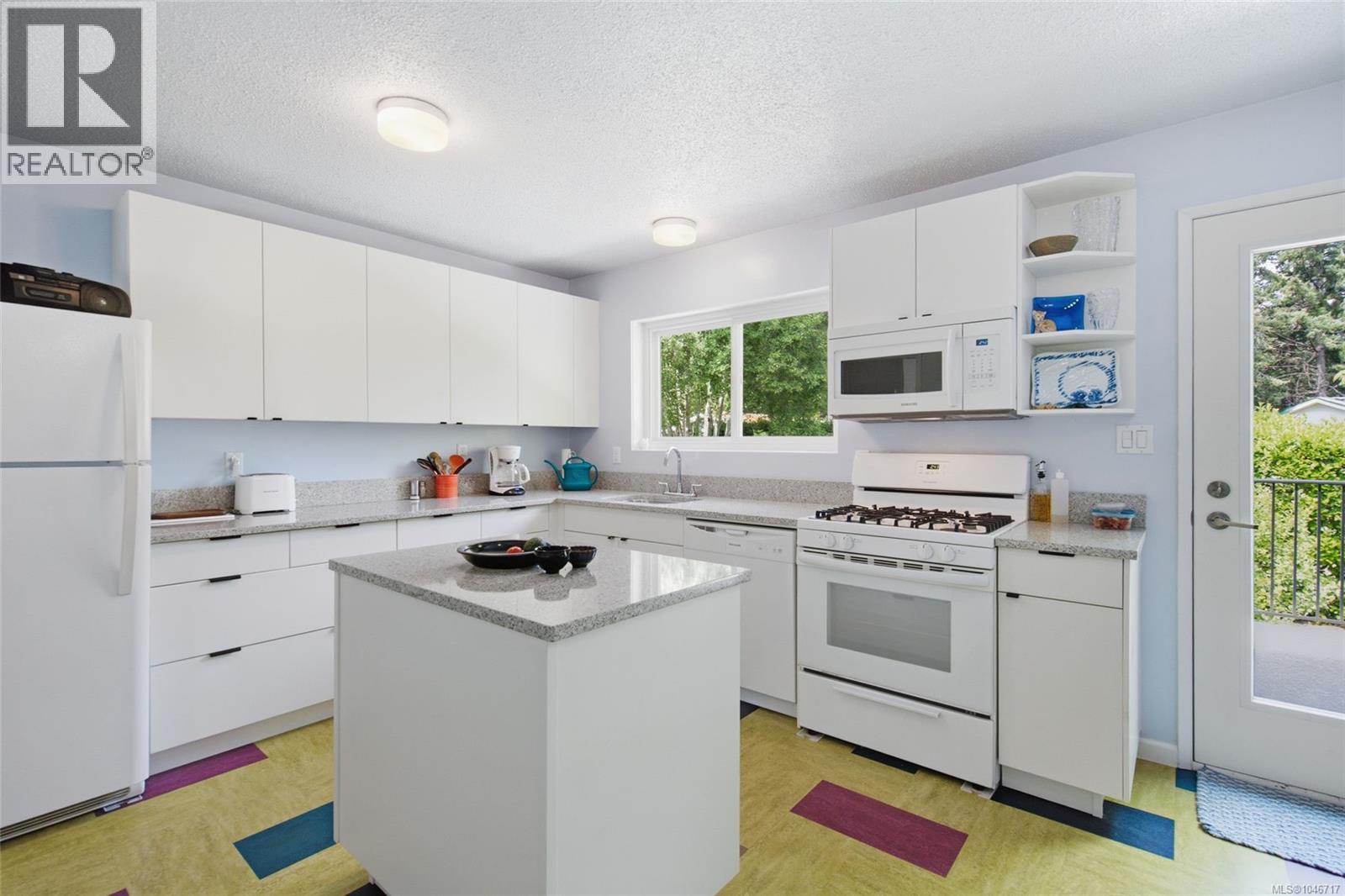 3340 Kite Way - Image 17