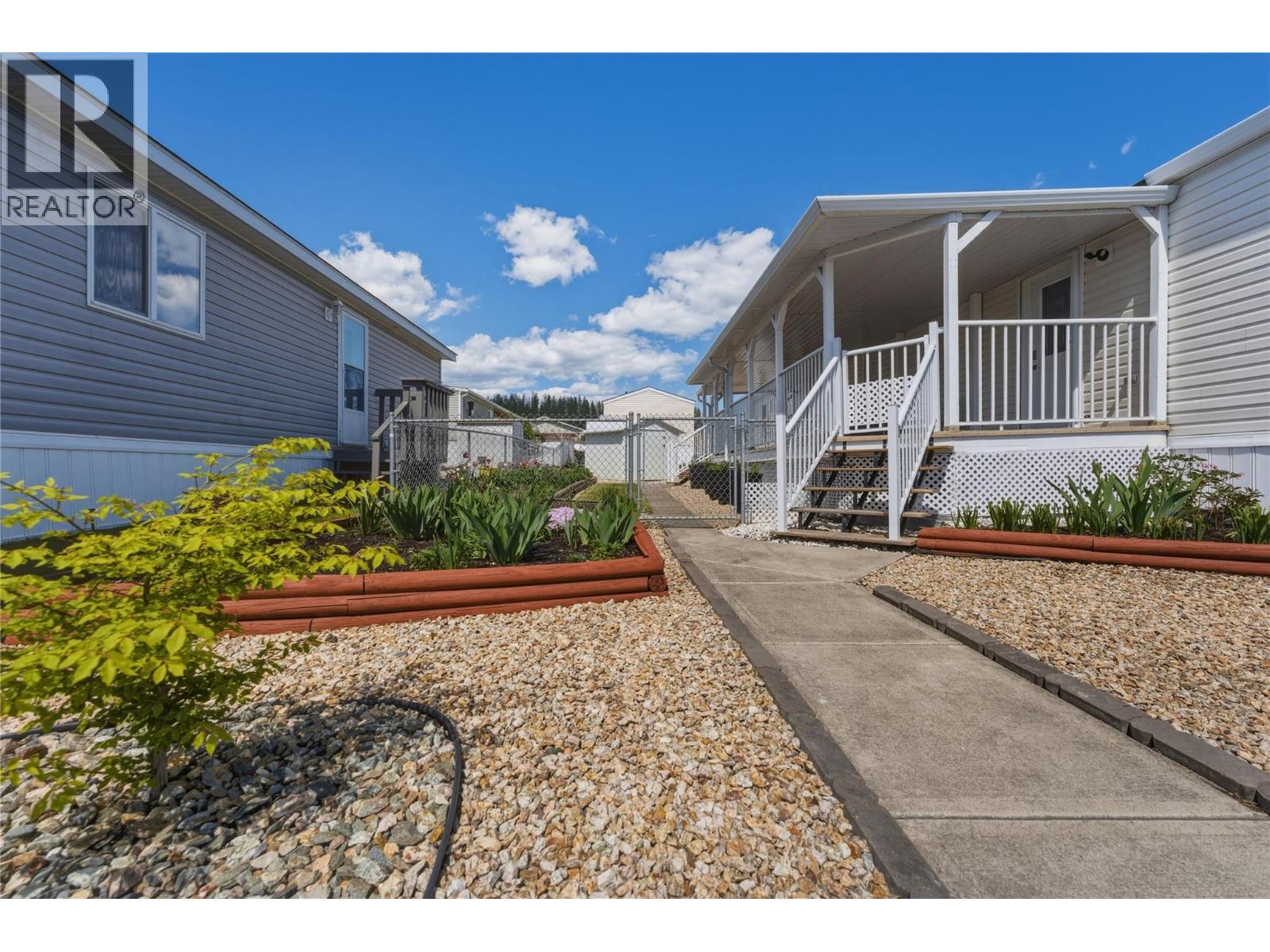 #13 12560 Westside Road - Image 30