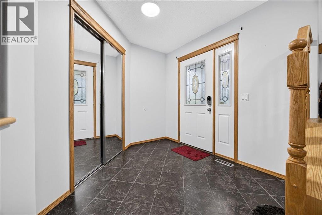 2745 Coopers Manor SW, Coopers Crossing, Airdrie photo 4