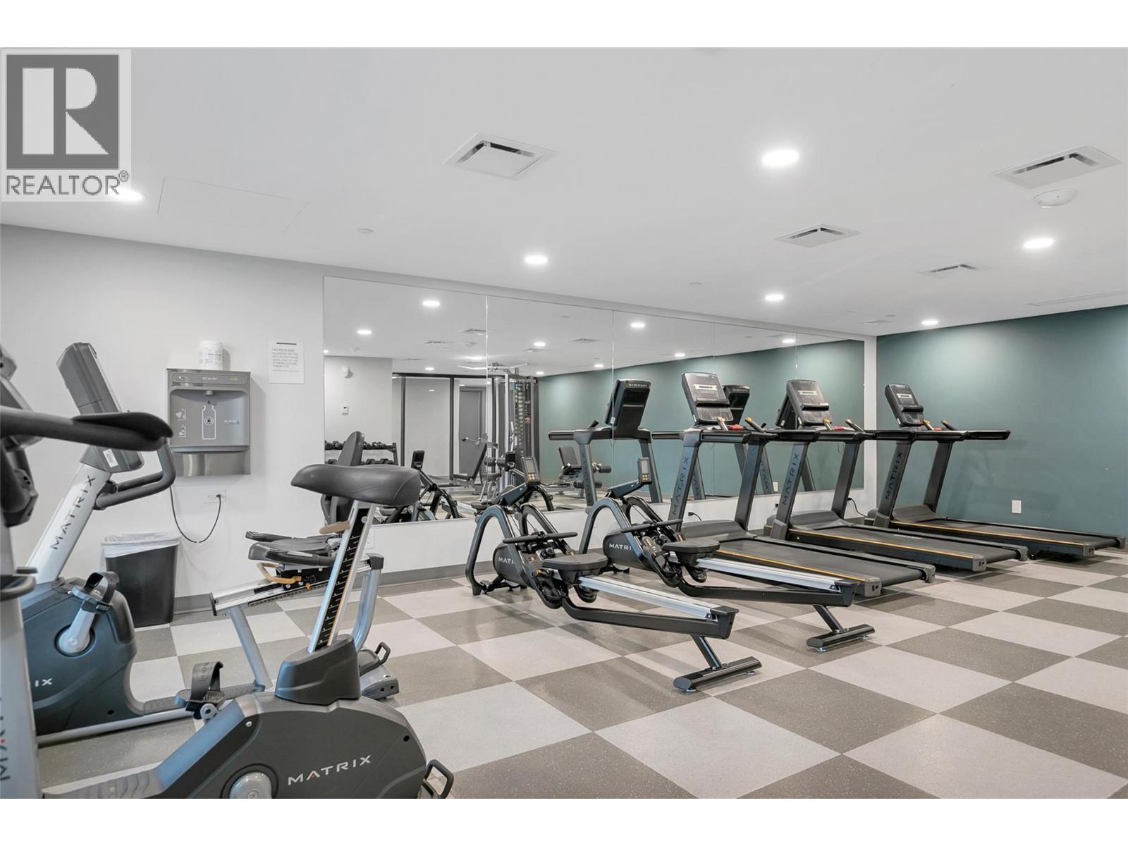 #905 1488 Bertram Street - 33