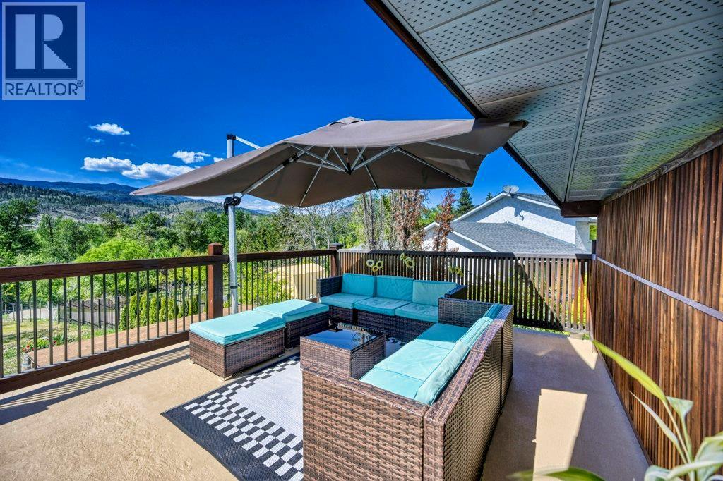 7562 CREST-A-WAY Road - 5