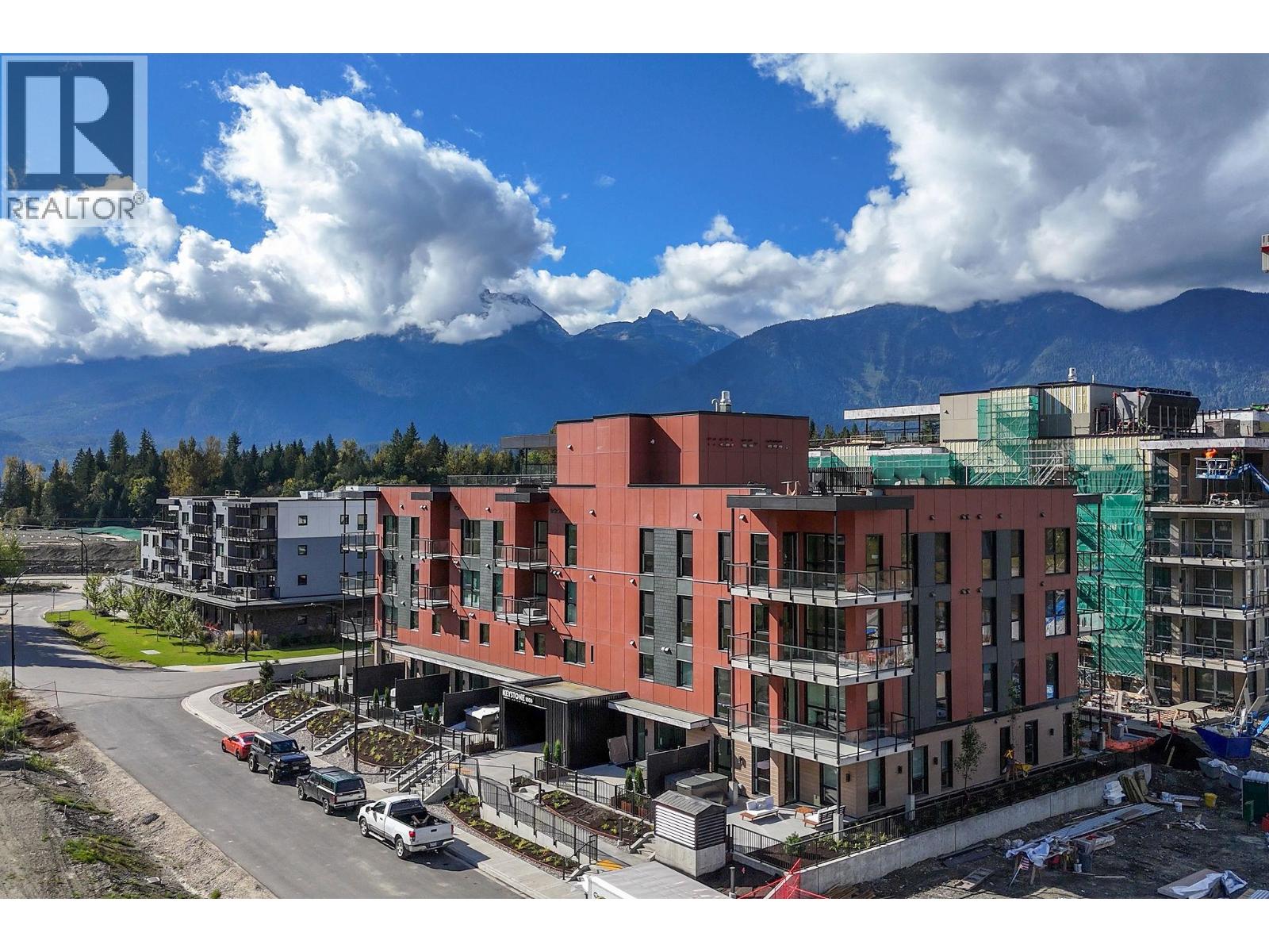 #1113 1702 Coursier Avenue - 31