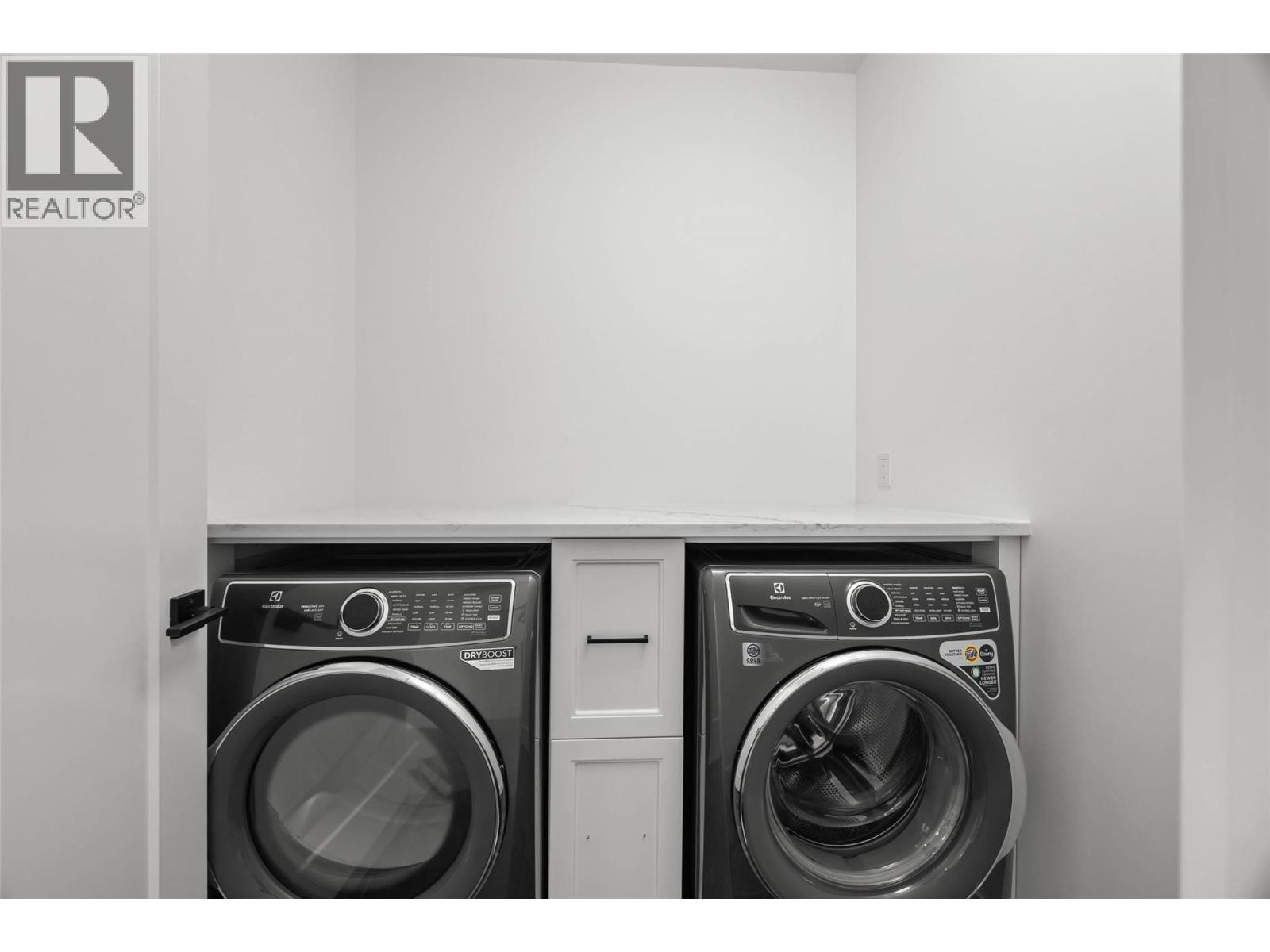 1298 BRECHIN Place - 22