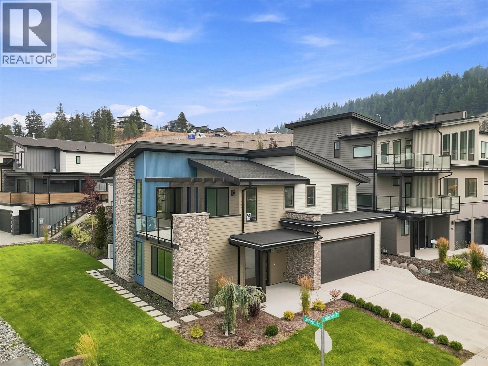 1298 BRECHIN Place - 32