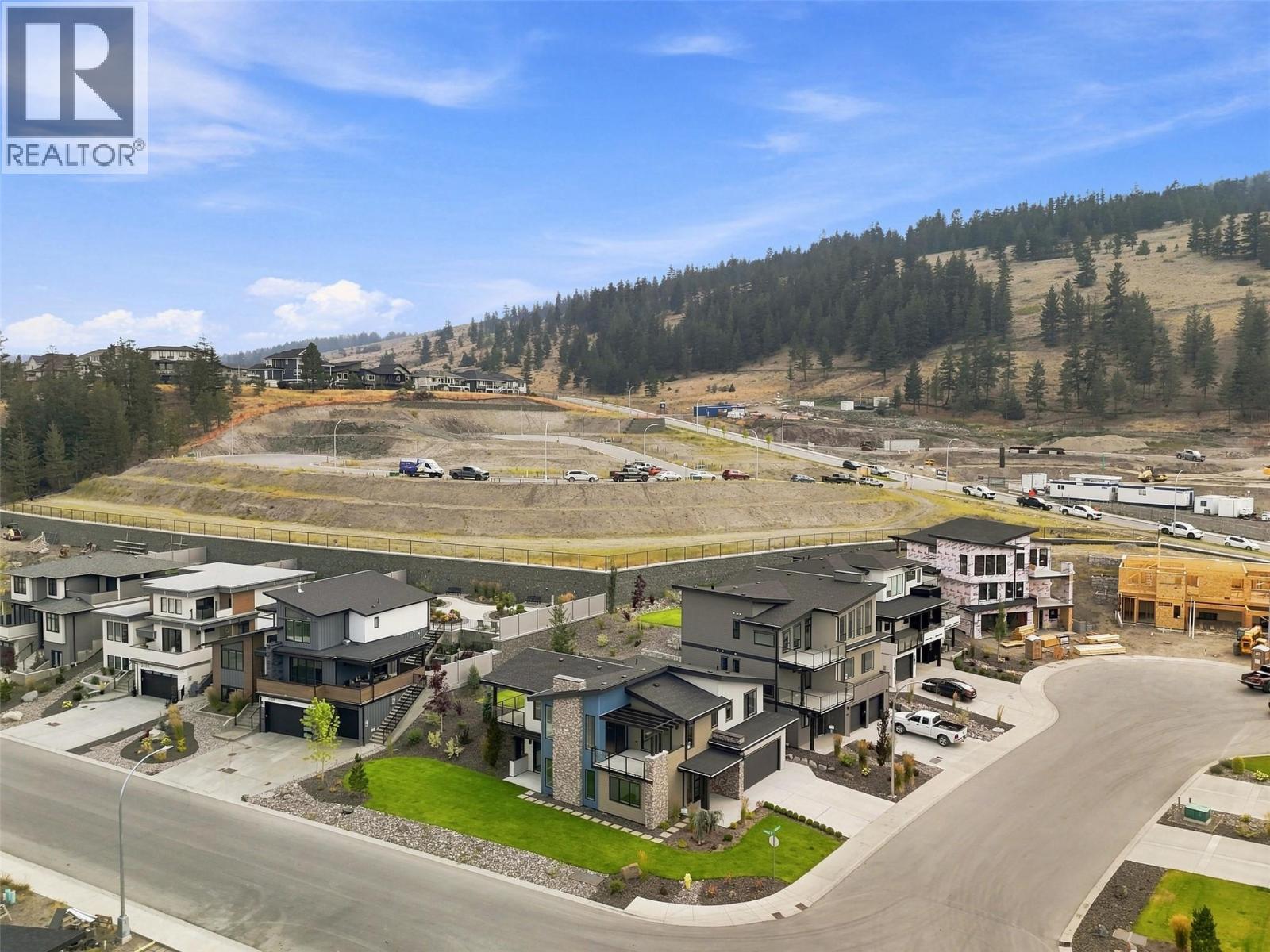 1298 BRECHIN Place - 40