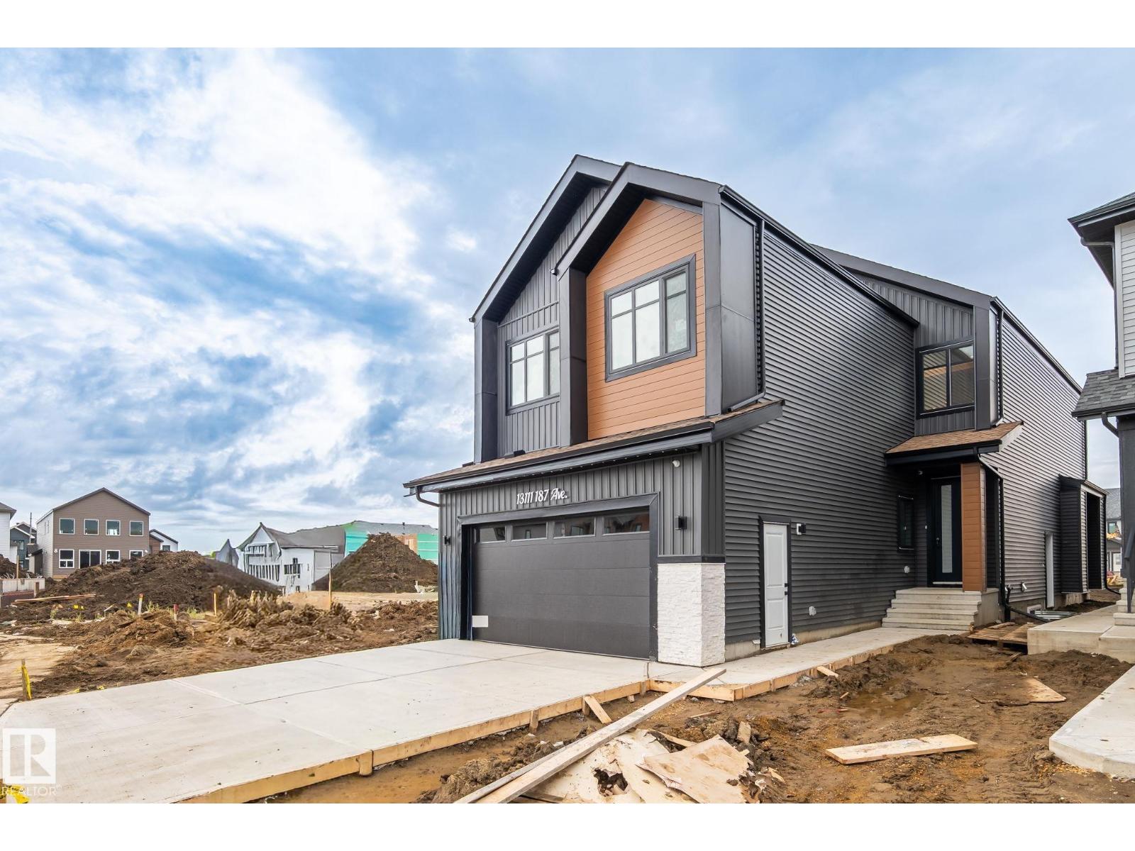 13111 187 AV NW - 2