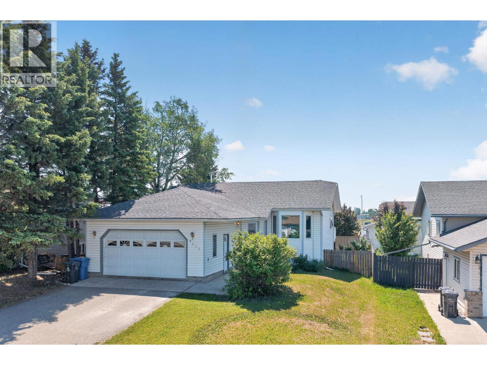 9007 112 AVENUE, Fort St. John