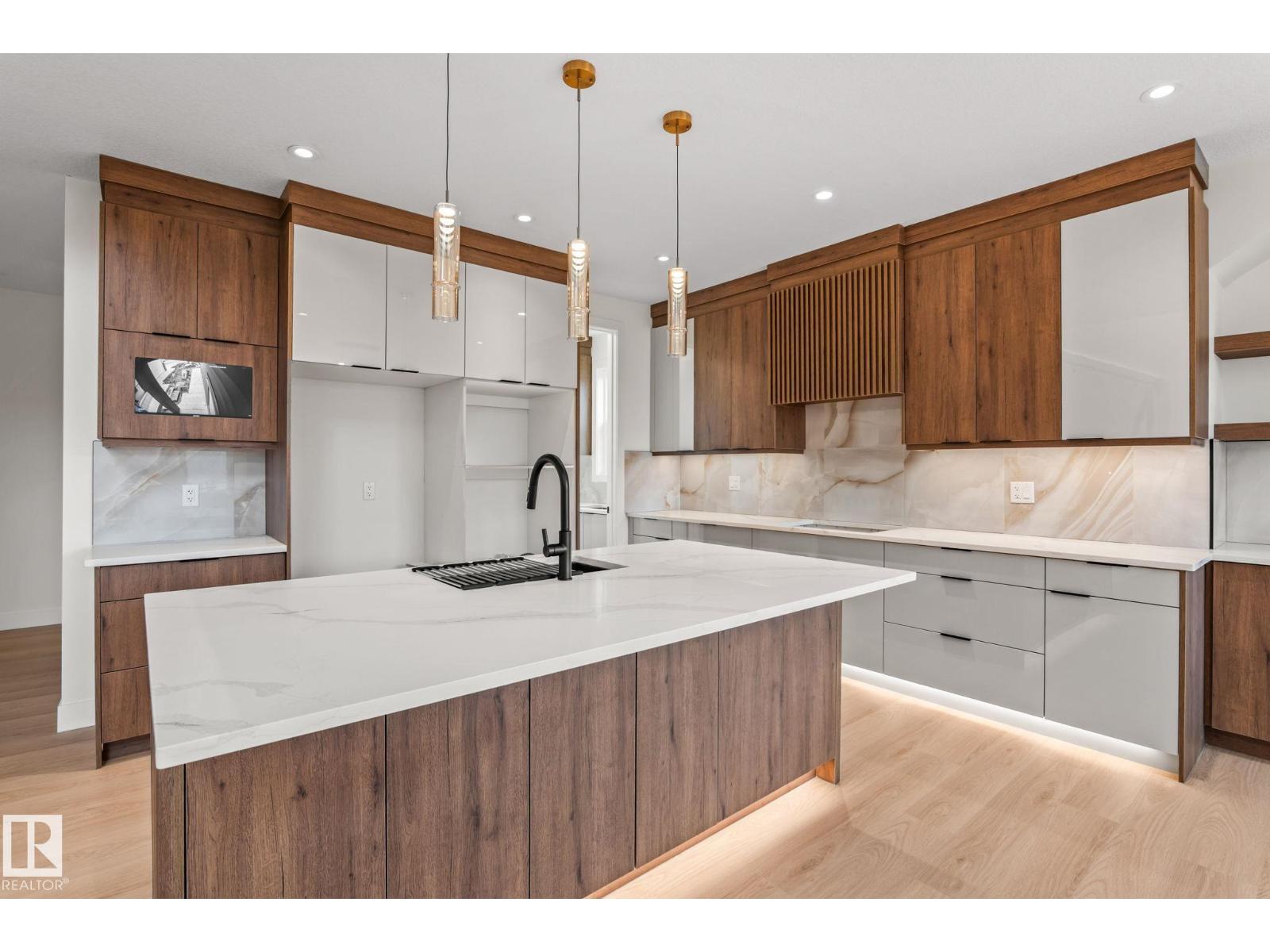 13111 187 Avenue NW - Photo 12