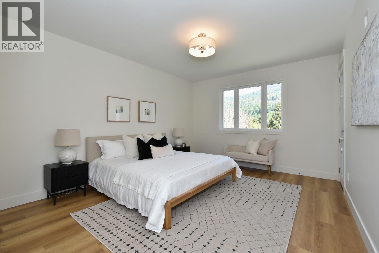2799 Mountview Drive, Blind Bay