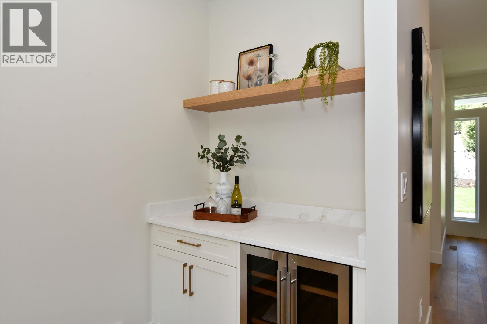 2799 Mountview Drive, Blind Bay