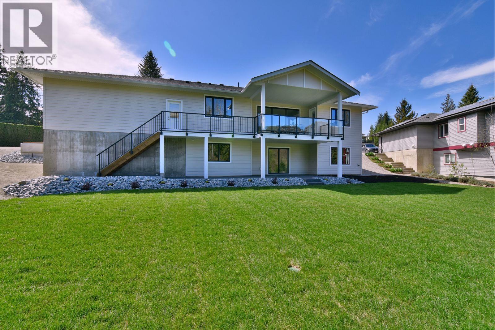 2799 Mountview Drive, Blind Bay