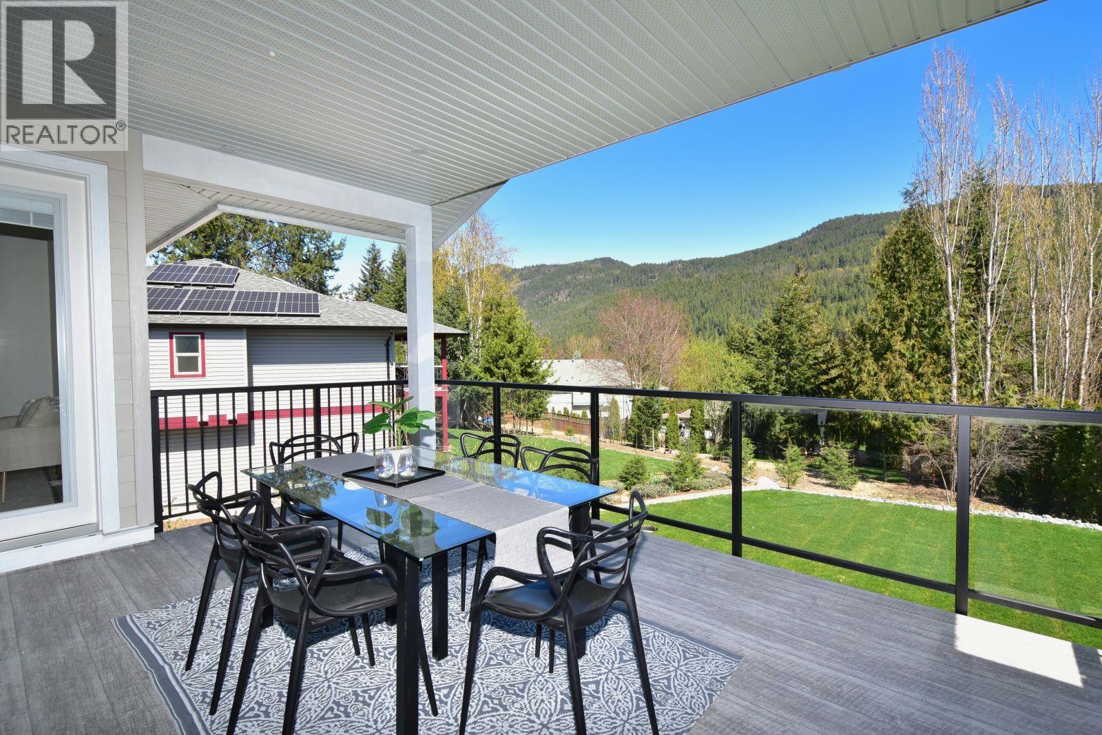2799 Mountview Drive, Blind Bay
