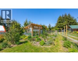 885 Lanqvist Rd, Hyde Creek, BC V0N2R0 Photo 76