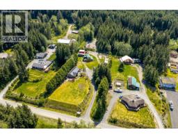 885 Lanqvist Rd, Hyde Creek, BC V0N2R0 Photo 61