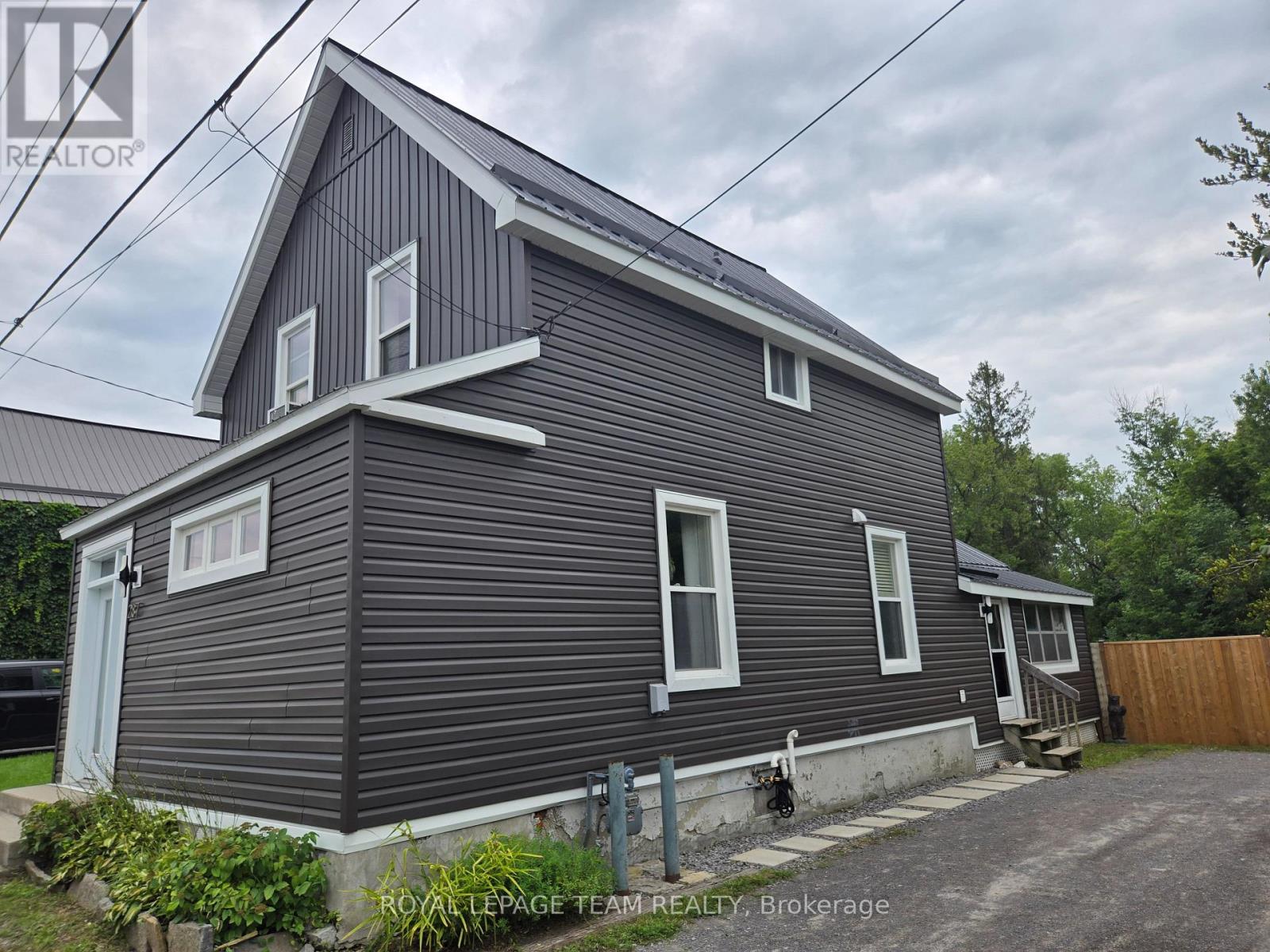 287 WATER STREET - 3