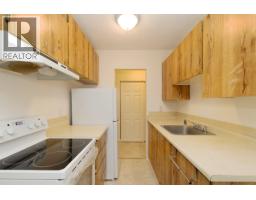301 535 Blue Mountain Street, Coquitlam, BC V3J4R2 Photo 10