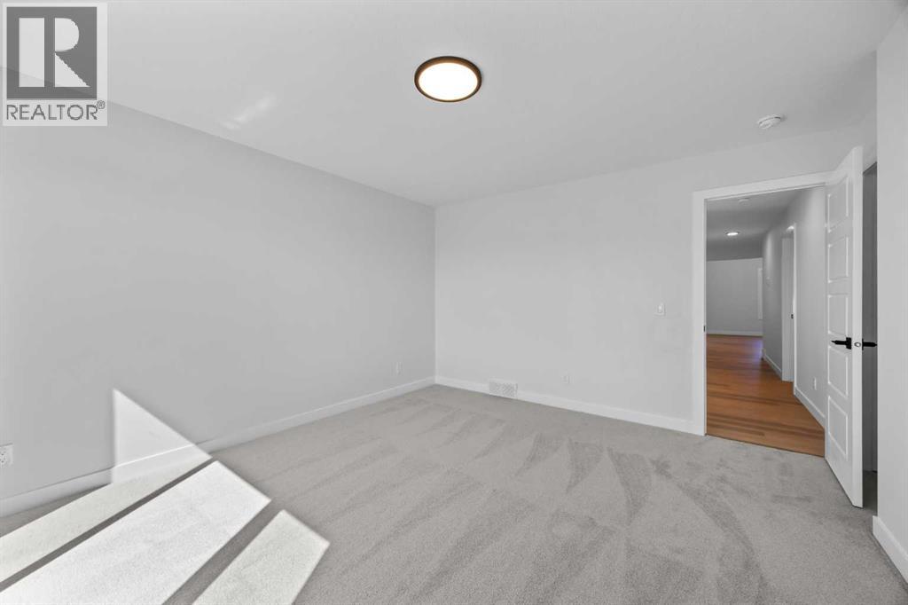 149 Creekside Street SW - Image 30