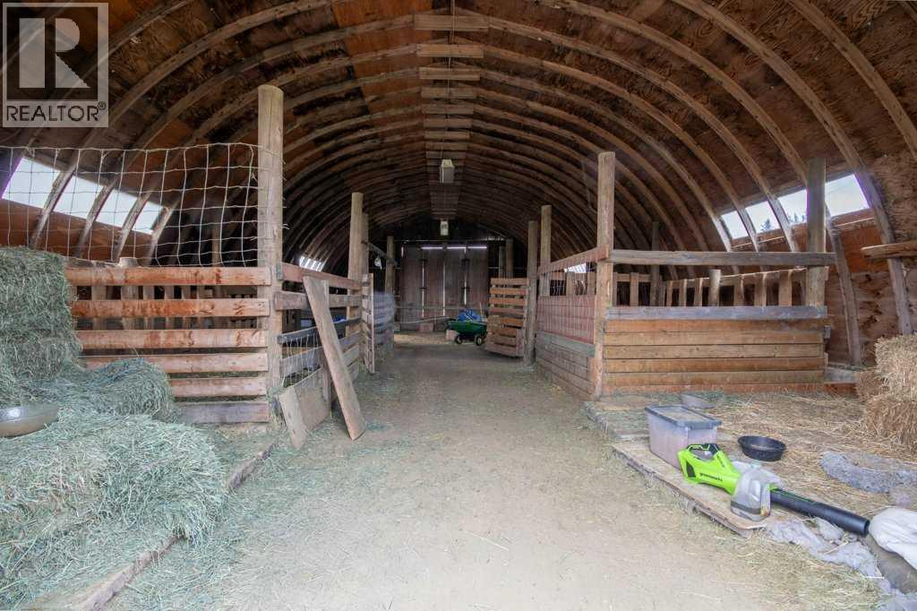 34072 Range Road 53 - Photo 32