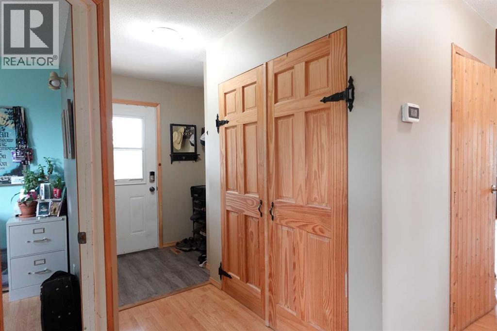 34072 Range Road 53 - Photo 5