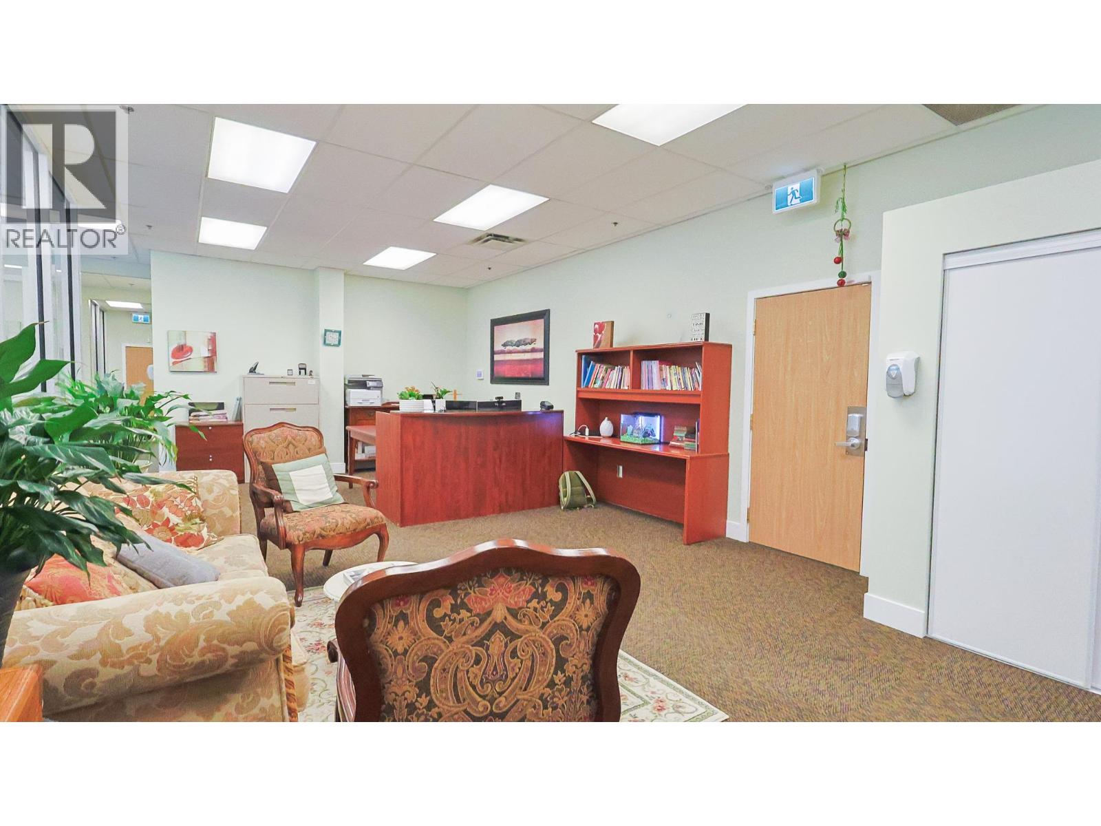 217 1634 Harvey Avenue, Kelowna