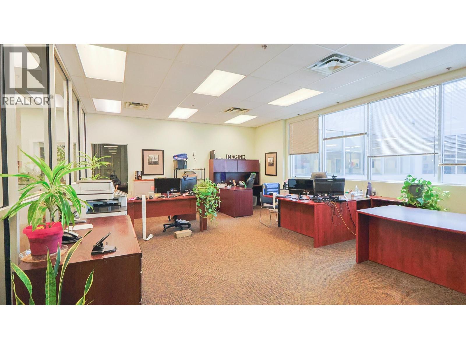 217 1634 Harvey Avenue, Kelowna